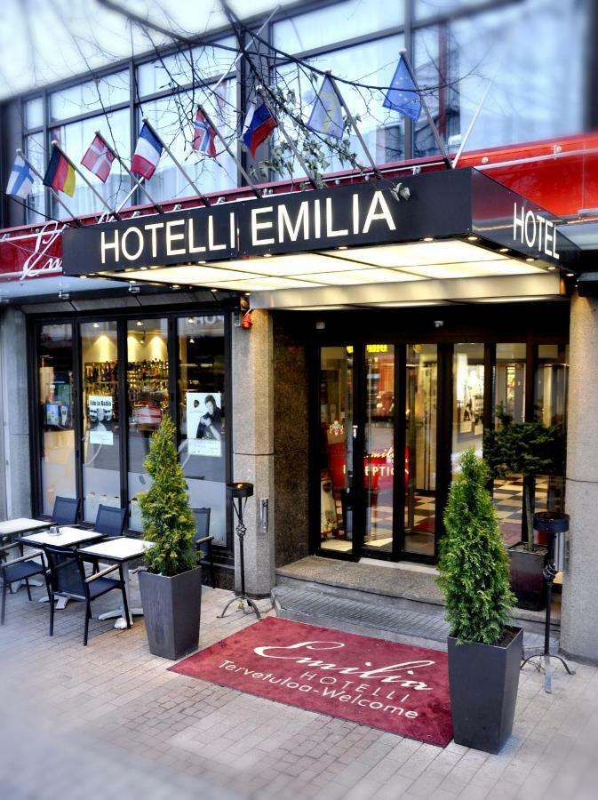 Hotel Emilia Гямеенлінна Екстер'єр фото